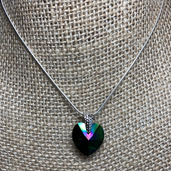 Handmade Swarovski Crystal ❤️ Heart Necklace - Picture 5 of 6